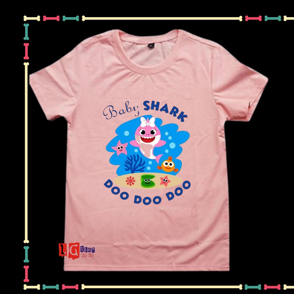 Áo thun bé gái in hình Baby Shark, đủ màu sắc, đủ size áo từ 10kg đến 80kg.