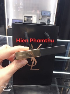 Son YSL SLIM AUTH free khắc tên lên thỏi son