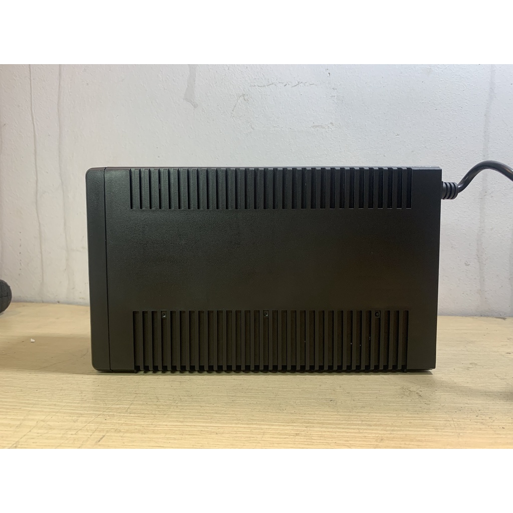 Bộ lưu điện 1000VA, UPS Line InterActive Cyber SES1000 chuyên dùng cho máy tính để bàn