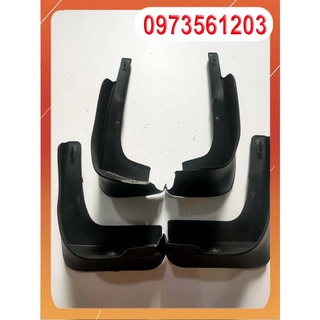BỘ CHẮN BÙN BÁNH ALTIS ĐỜI 2008-2013
