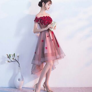 ĐẦM XÒE ĐUÔI TÔM ĐÍNH HOA 4D