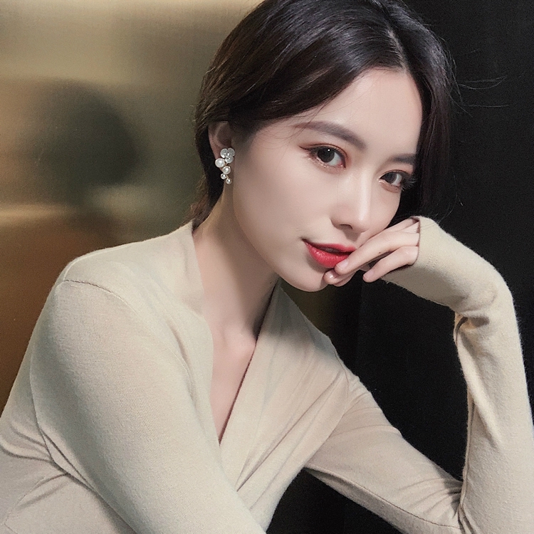 Bông tai đính ngọc trai giả đơn giản thời trang Hàn Quốc cho nữ