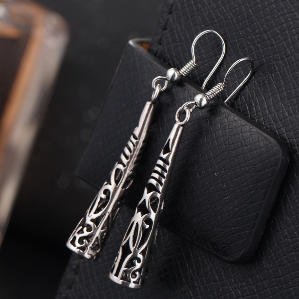 Chic Long Hollow Vintage Silver Tassel Drop Earring Bohemia Fashion Women Pendant Dangle Earrings