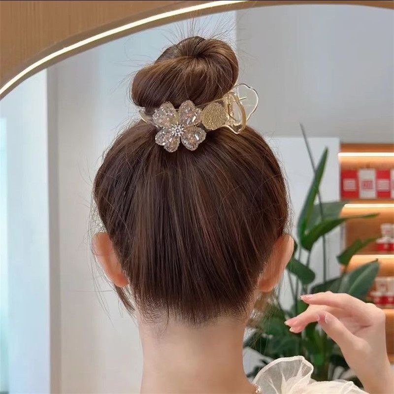 Kẹp Tóc Hình Cỏ Bốn Lá Đính Đá Thời Trang Nữ