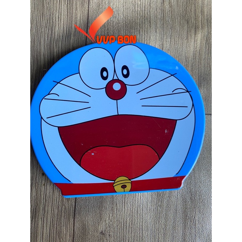 Gương mini hình doremon - hellokitty bỏ túi kèm lược