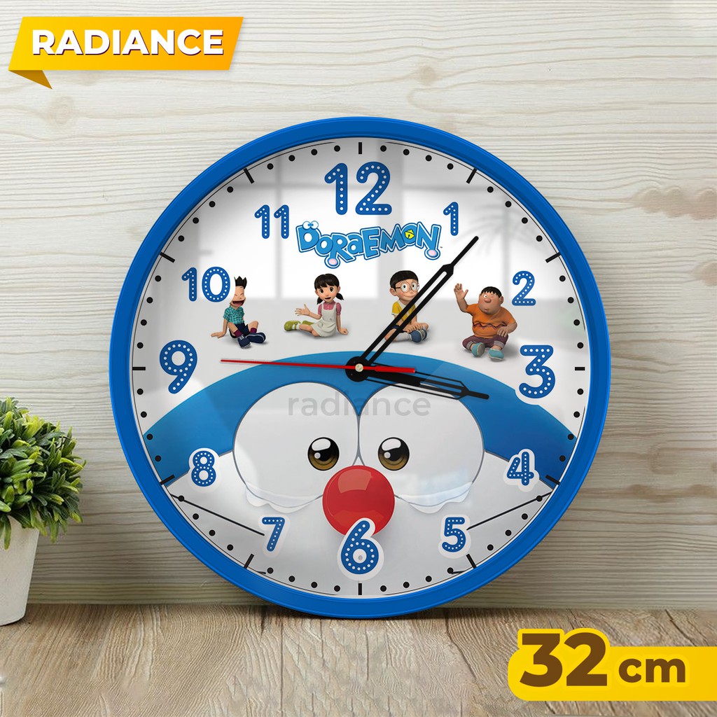 Đồng Hồ Treo Tường Hình Doraemon Bằng Thủy Tinh Dày Dặn An Toàn