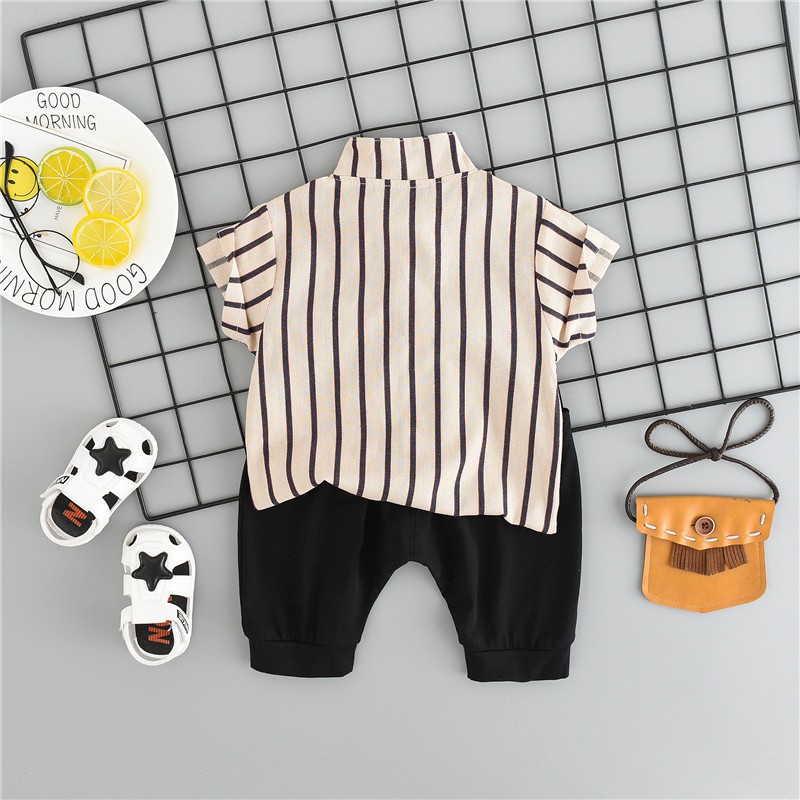 Set áo sơmi tay ngắn họa tiết sọc kèm quần short thời trang đáng yêu cho bé trai