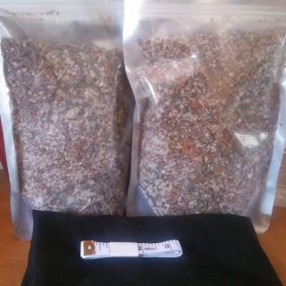 3 túi muối thảo dược +1 túi chườm+ 1 dây đo