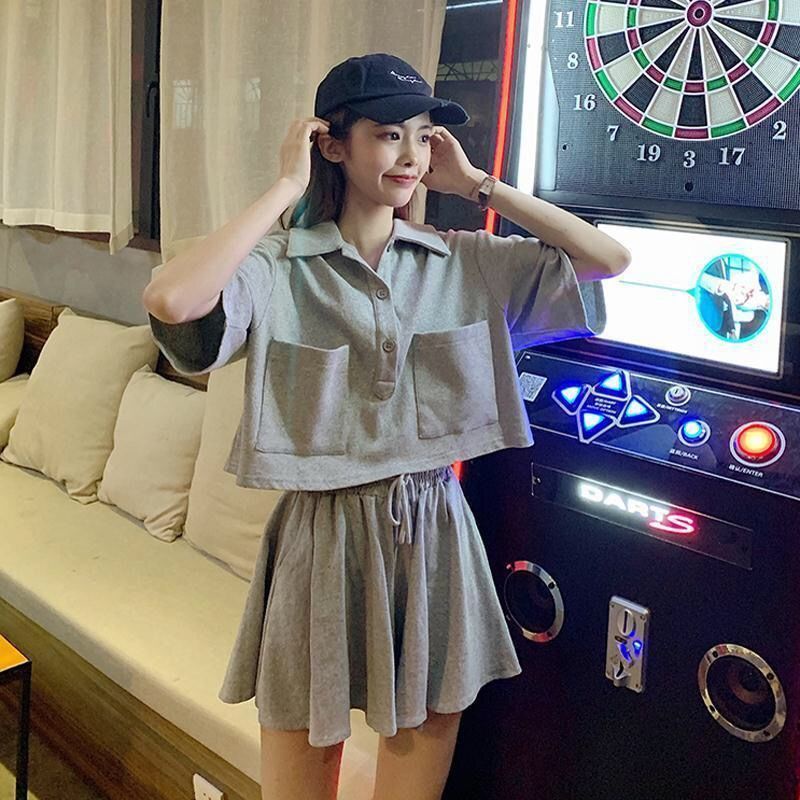 Set đồ COZOK gồm áo thun cổ lật ngắn tay và quần short ống rộng thời trang dành cho nữ