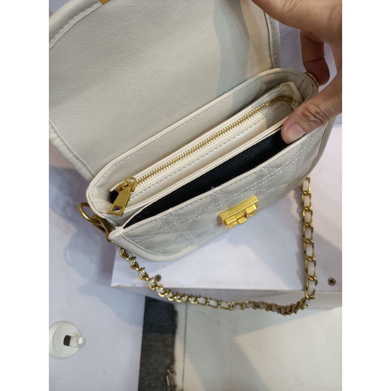 CD phiên bản 2 dây