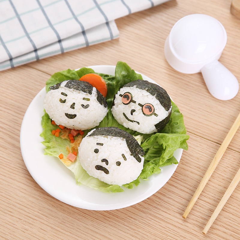 Khuôn làm cơm nắm hình hoạt hình dễ thương