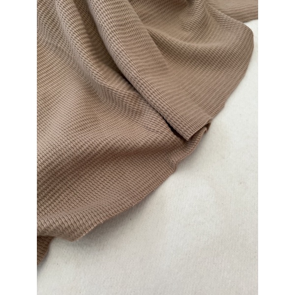 Vải thun tổ ong màu nâu và xanh ngọc