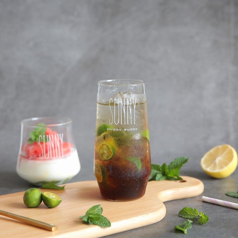 Ly sinh tố thủy tinh in chữ SUNNY đáng yêu