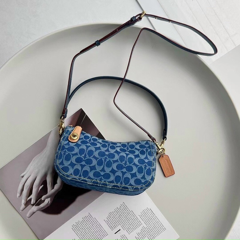 TÚI COACH SWINGER DENIM