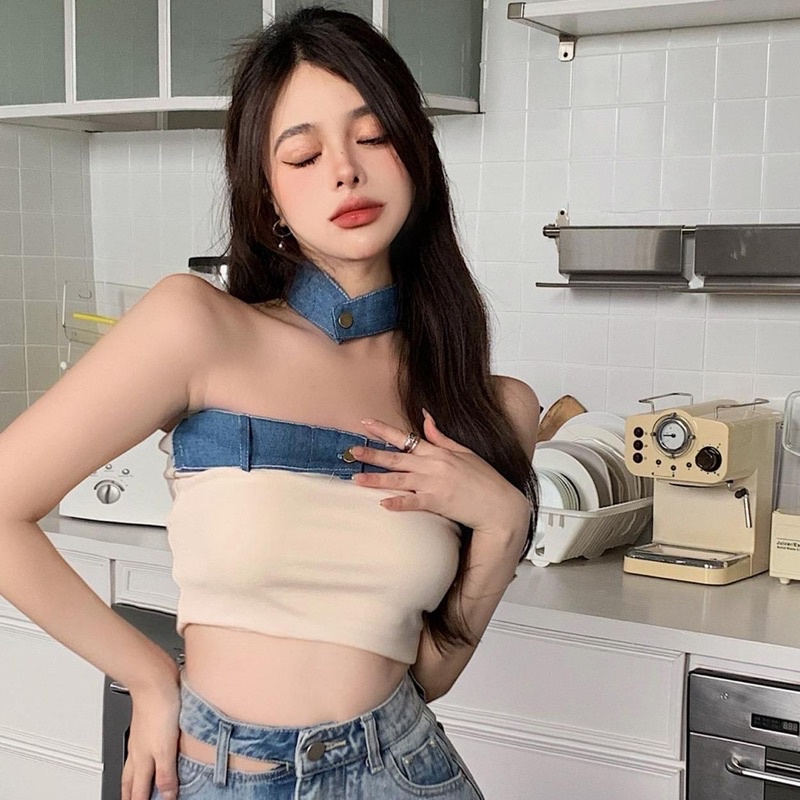Áo cúp ngực croptop viền jean kèm choker hàng taobao