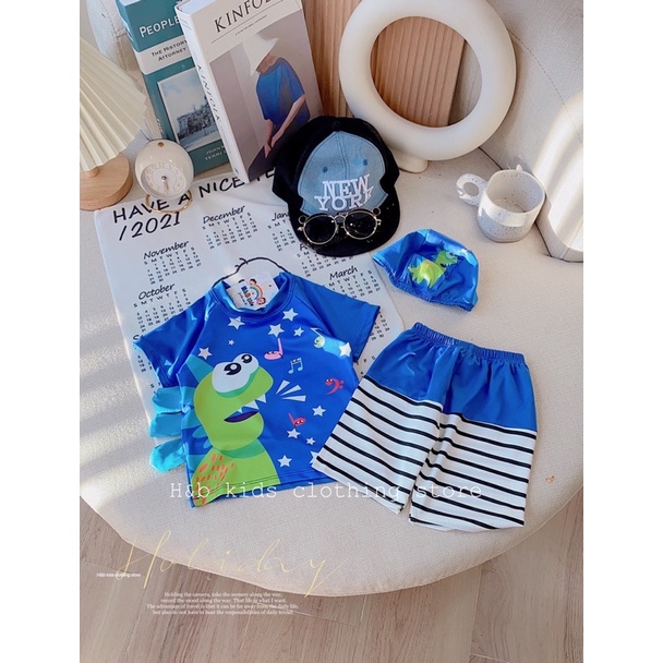 Bộ bơi khủng long nốt nhạc kèm mũ cho bé trai