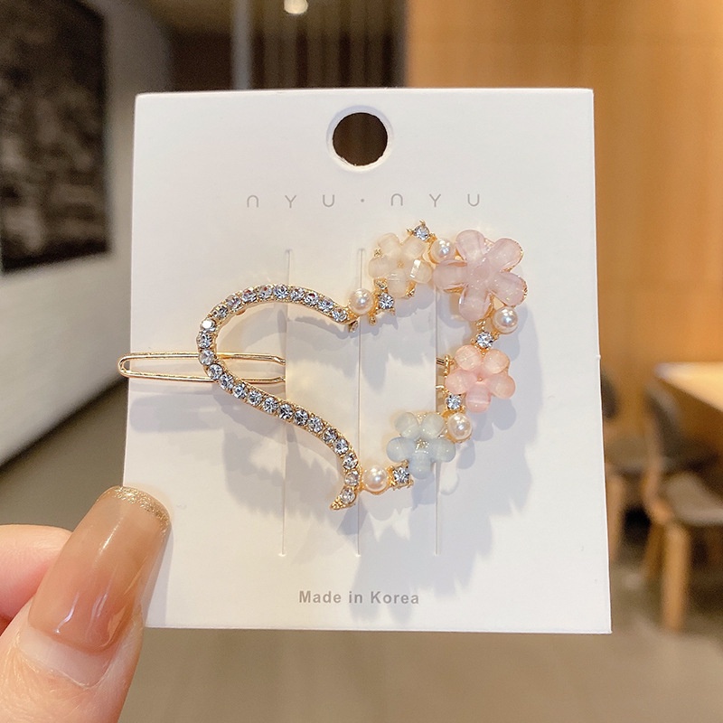 Kẹp tóc đính đá phong cách Hàn duyên dáng sành điệu cho nữ