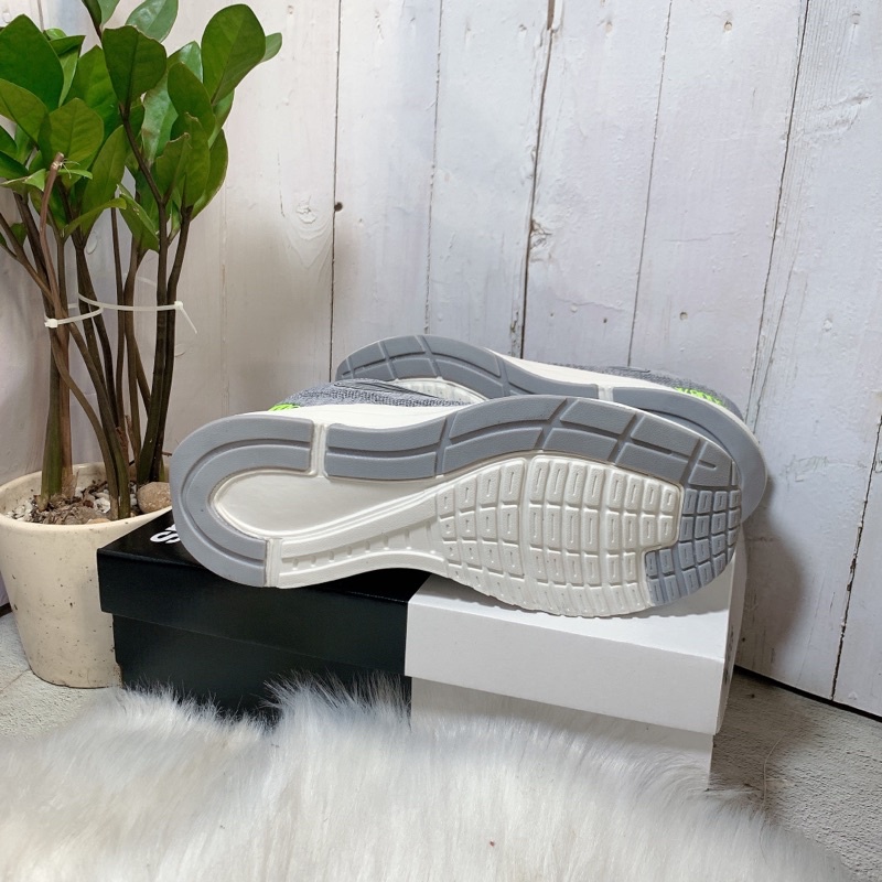 Giày thể thao nam đế nhẹ, loại chuẩn êm bền wanno - Hộp xịn 682