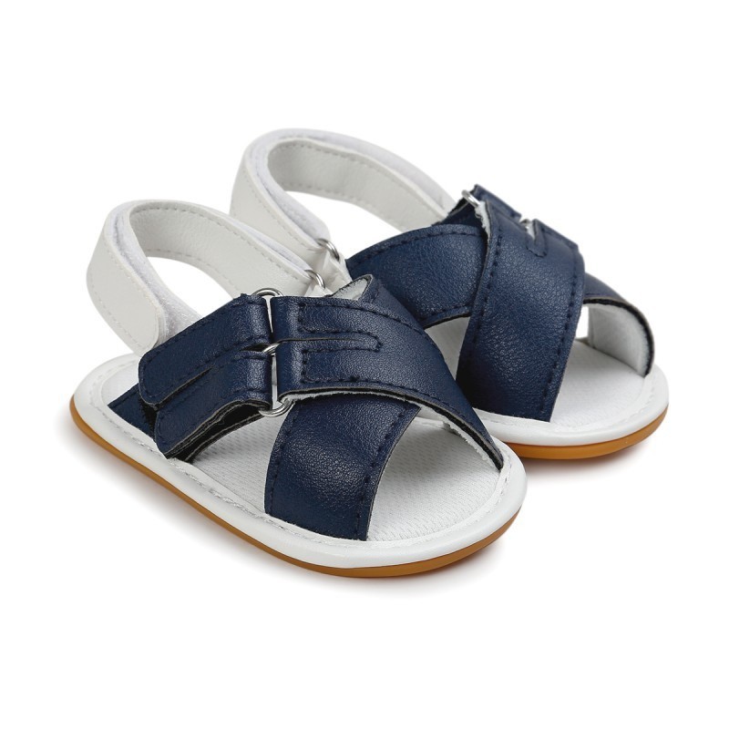 Giày sandal quai chéo cho bé