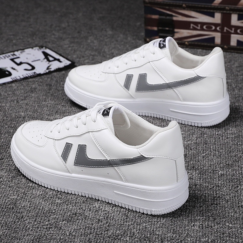 Giày nam thể thao Air Force One màu trắng dễ phối đồ thời trang cho Ttg052