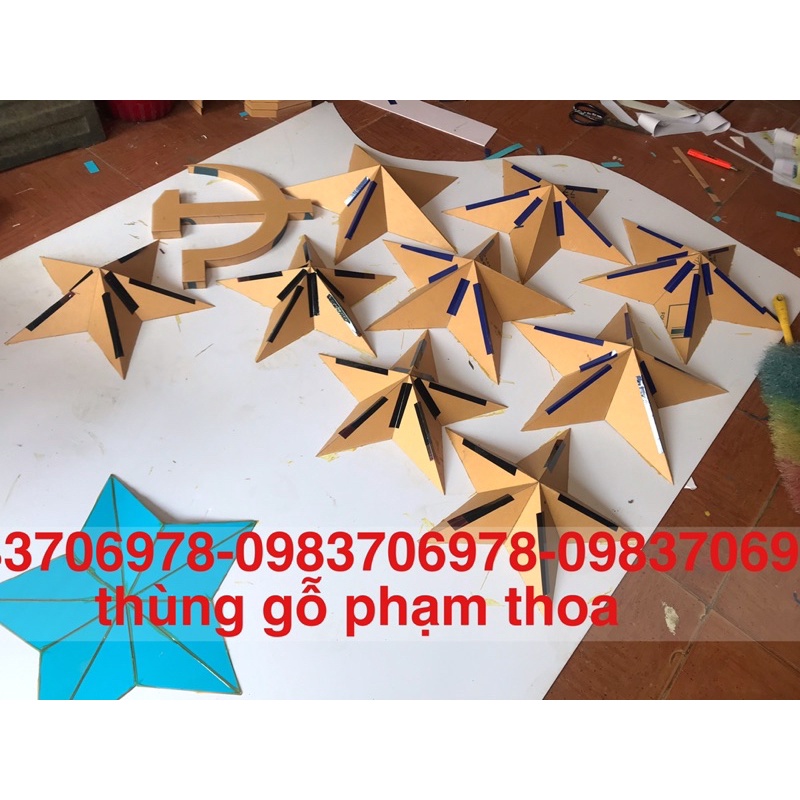 Ngôi sao búa liềm treo hội nghị trường học sz 45cm