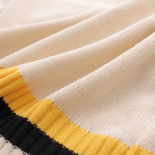 Áo Gile Len Thêu Logo Mèo Form Rộng - Unisex - Titto Closet | BigBuy360 - bigbuy360.vn