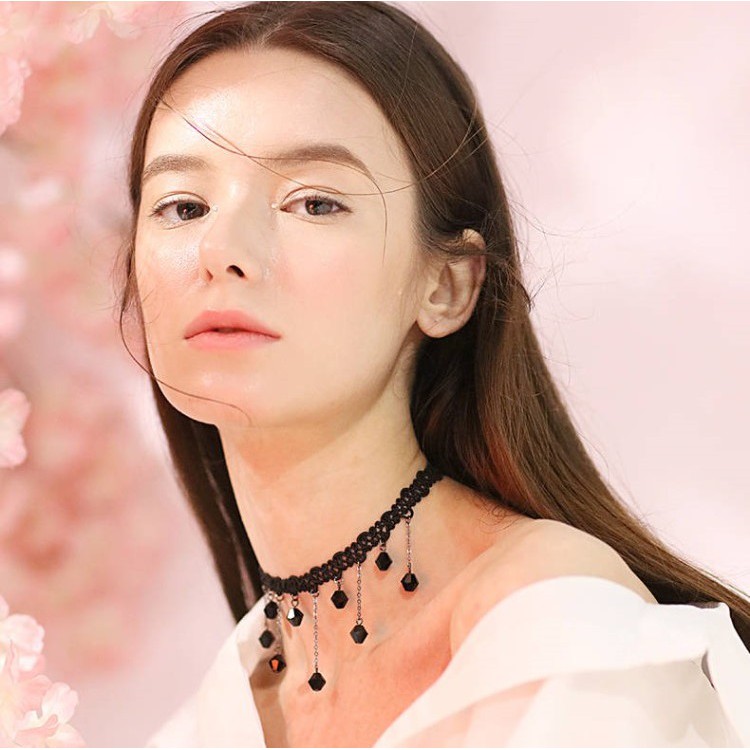 Vòng chocker đính hạt đen tua rua đơn sắc VC22