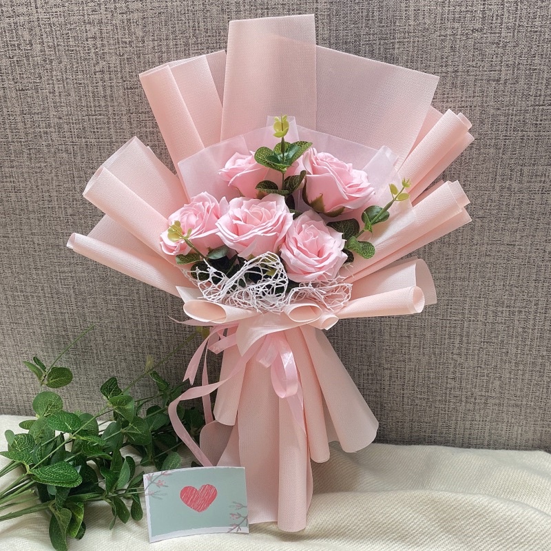 Hoa bó 7 lớp bằng sáp cao cấp . Tặng kèm thiệp xinh khi mua hoa