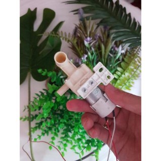 Máy Bơm Mini 12V Trắng (Hàng Bãi) MB510