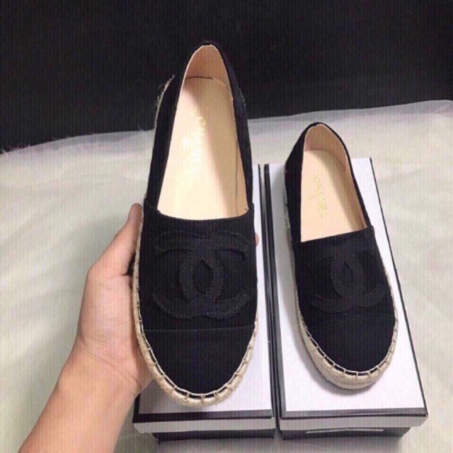 Giày slipon chanel viền cói