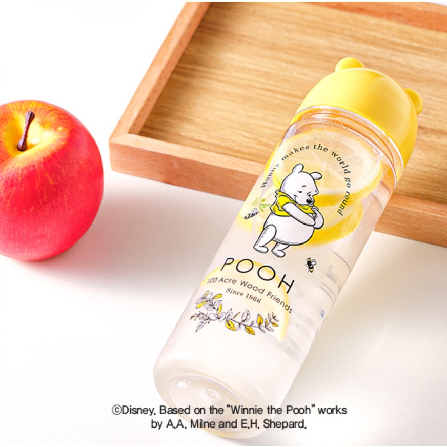 DAISO Bình Nước Cầm Tay Dung Tích 350 / 500ml In Hình Gấu Pooh Đáng Yêu