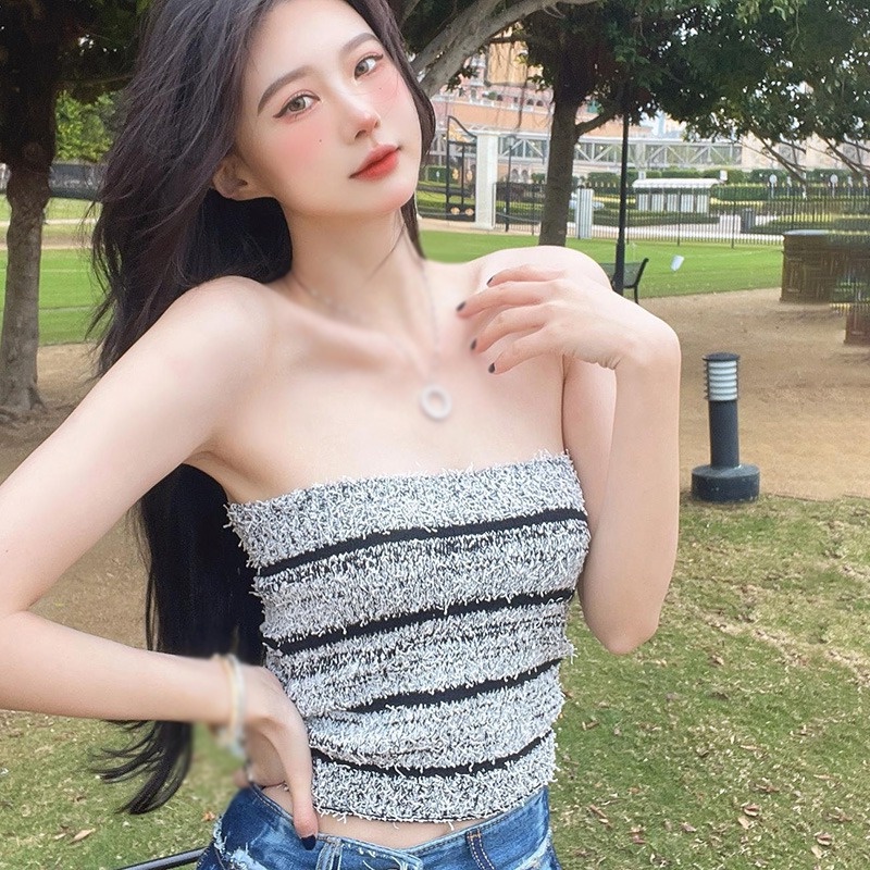 Áo Thun Hai Dây Mỏng Nhẹ Họa Tiết Kẻ Sọc Gợi Cảm Cho Nữ
