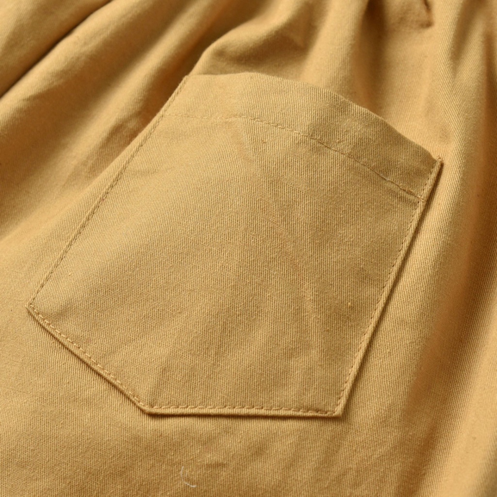 Bộ quần áo sơ mi cho bé (8-21kg), Chất liệu kate mềm mịn, màu áo trắng kết hợp cùng quần be nâu vô cùng bảnh trai