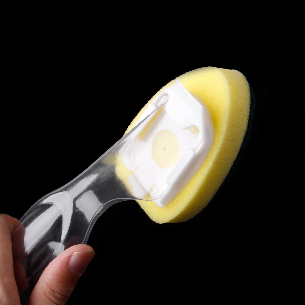 Bàn chải có tay cầm đựng nước xà phòng tiện dụng