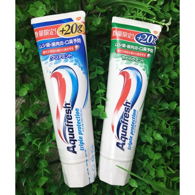 Kem đánh răng trắng răng Aquafresh bạc hà trà xanh