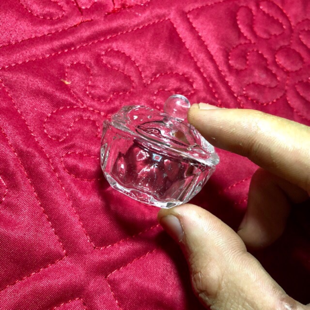 Cốc đựng lưu huỳnh có nắp