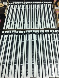 Chì kẽ mày Nyx Micro Brow Pencil ( Mua sale)