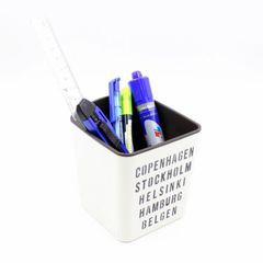 [BIG SALE] ống cắm bút hình vuông