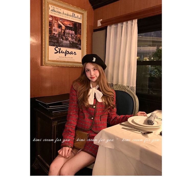 Set áo khoác tay dài họa tiết caro + chân váy ngắn thời trang nữ
 | BigBuy360 - bigbuy360.vn