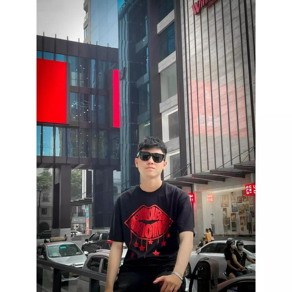 ÁO THỤNG MÔI KIM TUYẾN NAM NỮ SHOP THU