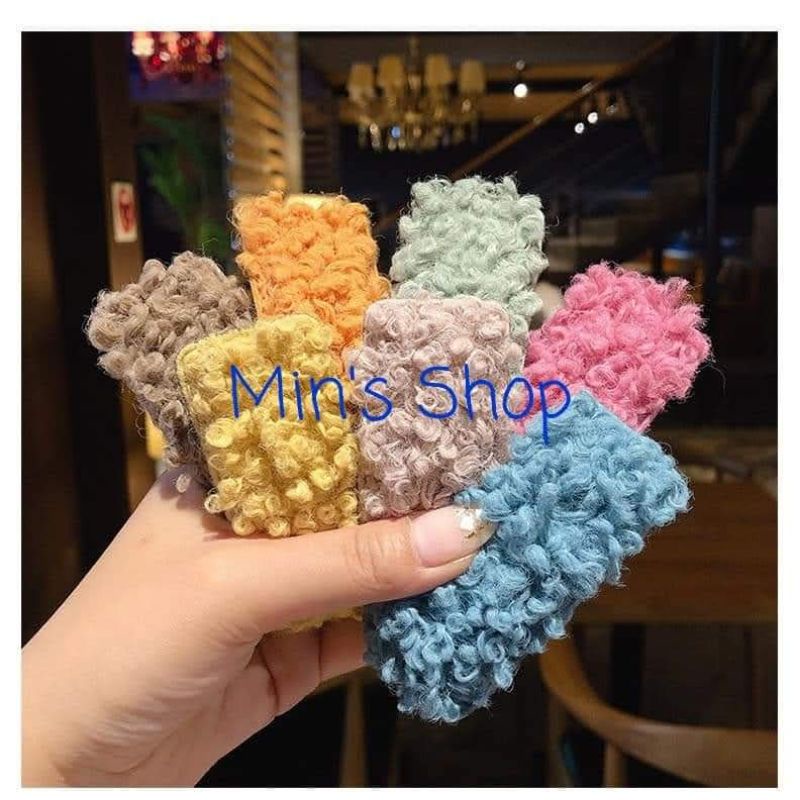 Kẹp mái xù cho mẹ và bé