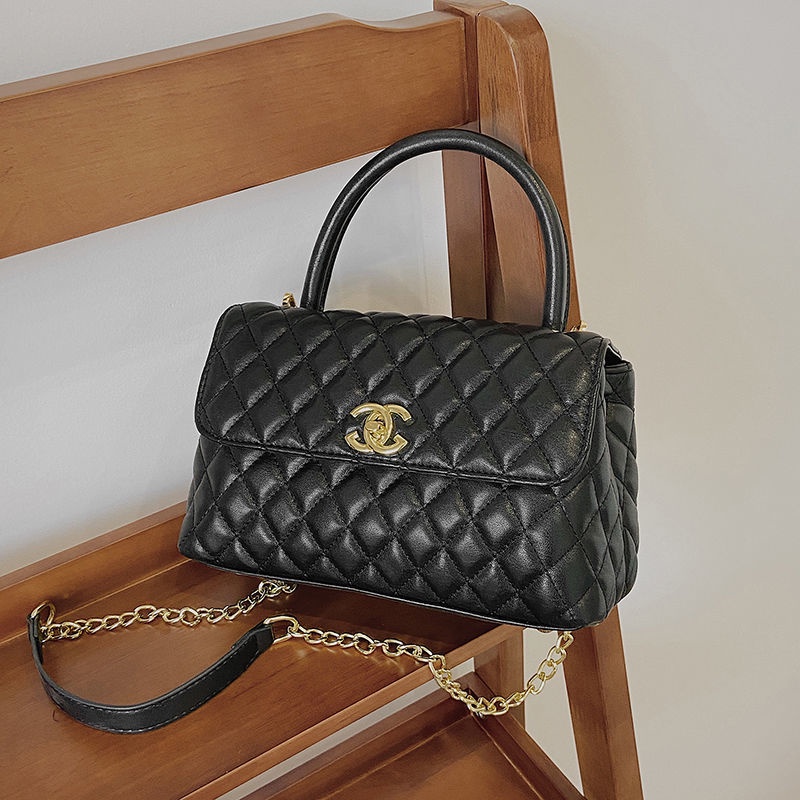 Túi Xách Tay Nhỏ Thêu Họa Tiết Có Dây Xích Đeo Đa Năng Thời Trang Mới Dành Cho Bạn Nữ ST