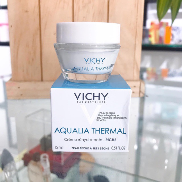 Kem Dưỡng Vichy Aqualia Thermal Rehydrating Cream 15ml