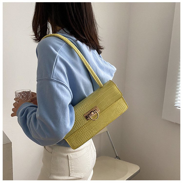 Túi Xách Nữ Da PU Vẩy Rắn Siêu Sang 26*13.5*6cm Quảng Châu