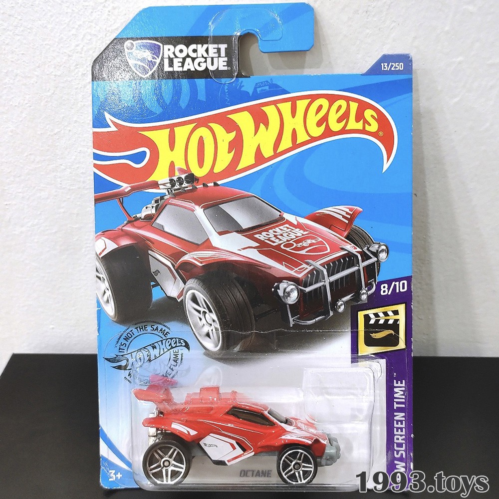 Xe mô hình 1:64 Hot Wheels Basic HW Screen Time 2020 - Octane GHC80