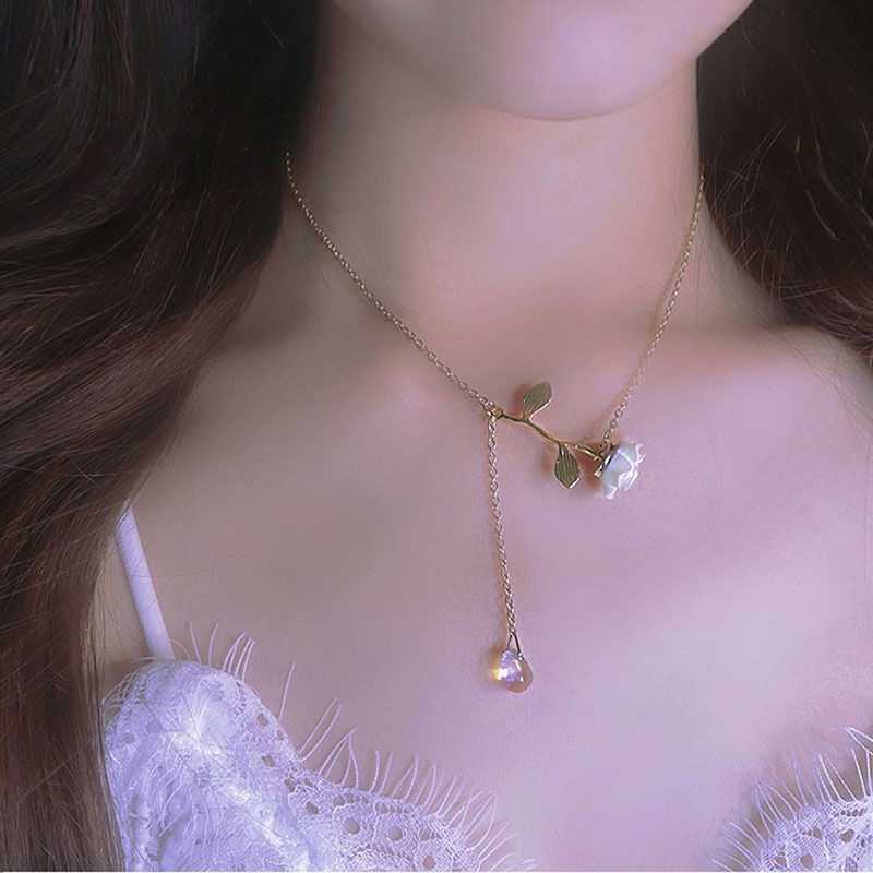 Vòng cổ Hình Giọt Nước Đính Hoa Hồng Thanh Lịch Cho Nữ