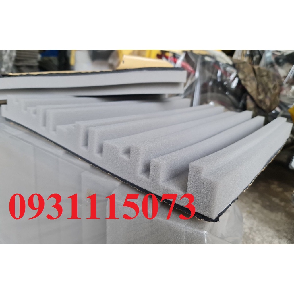 Mút cách âm tiêu âm tích hợp cao su chống rung hình sóng 50x50cm