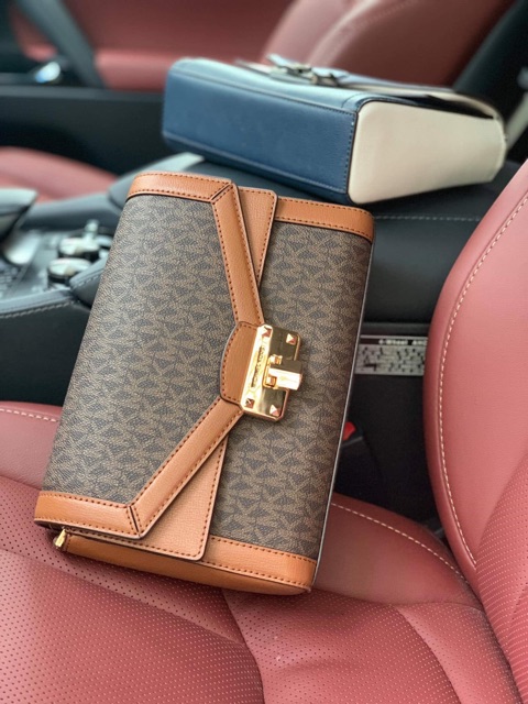 Túi michael kors chính hãng sale