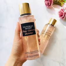 𝗕𝗢𝗗𝗬𝗠𝗜𝗦𝗧⚜️Xịt Thơm Body Victoria’s Secret Amber Romance Shimmer New 2019 Nhũ Lấp Lánh