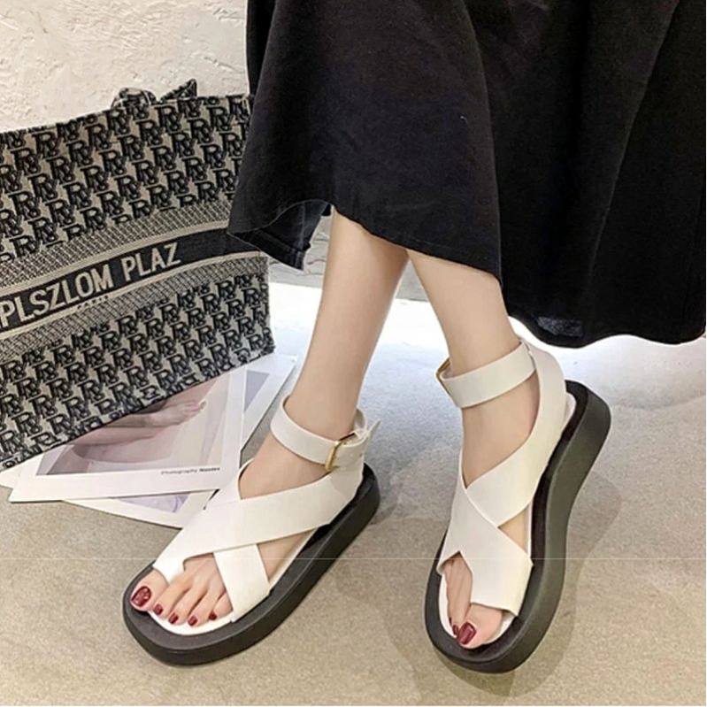 Giày sandal nữ quai da đế dày nịnh chân mẫu mới nhất